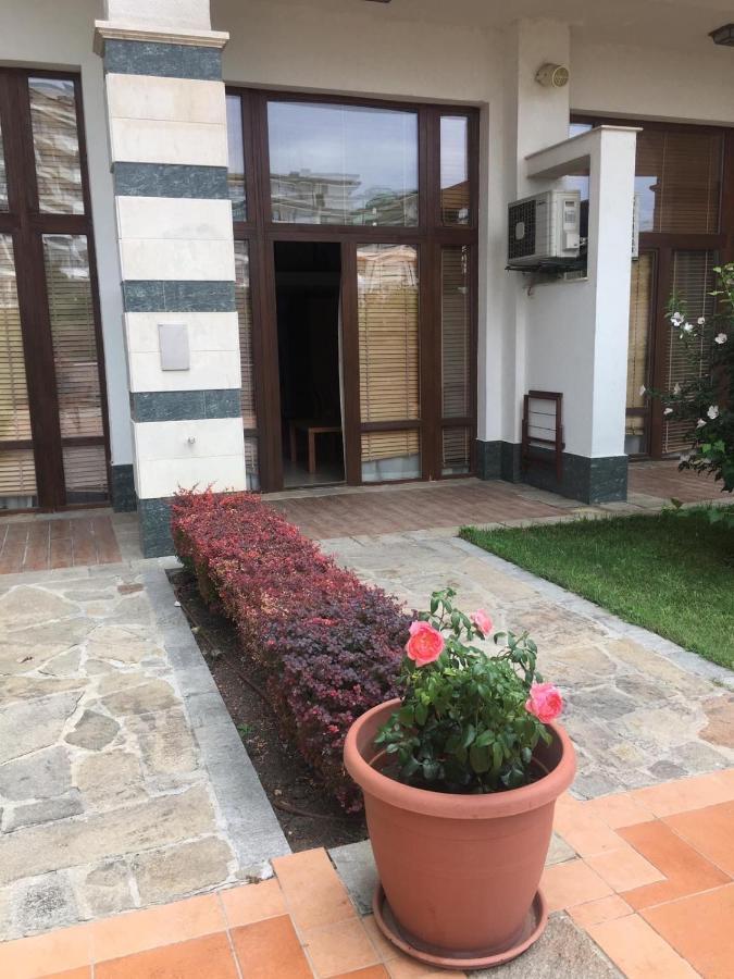 Private Apartments In Emerald Ravda Esterno foto