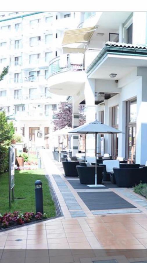 Private Apartments In Emerald Ravda Esterno foto